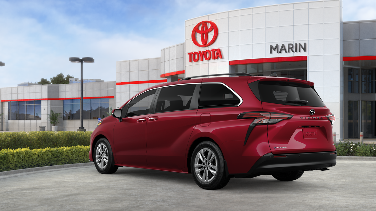 New 2026 Toyota Sienna Van