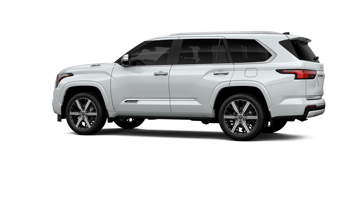 New 2026 Wind Chill Pearl <sup>1</sup> Toyota  Capstone image 7