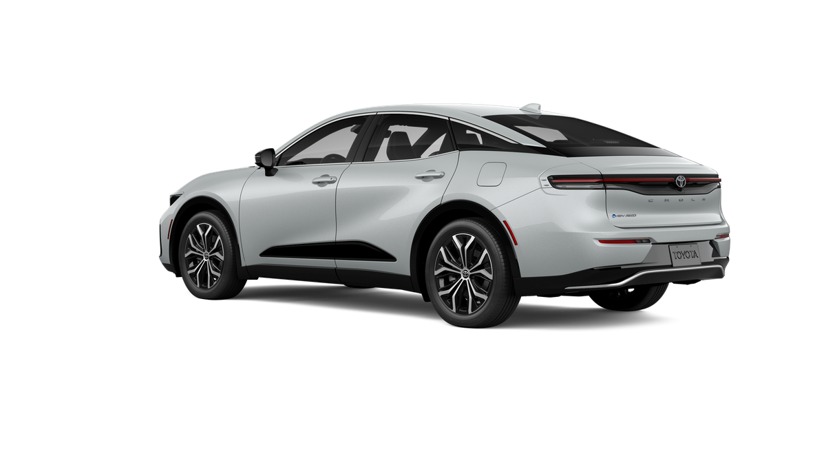 New 2027 Oxygen White <sup>1</sup> Toyota  XLE image 8