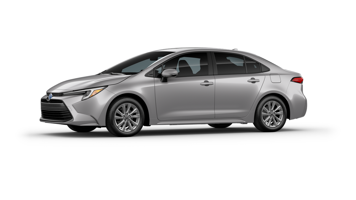 New Classic Silver Metallic 2025 Toyota Corolla XLE for Sale in