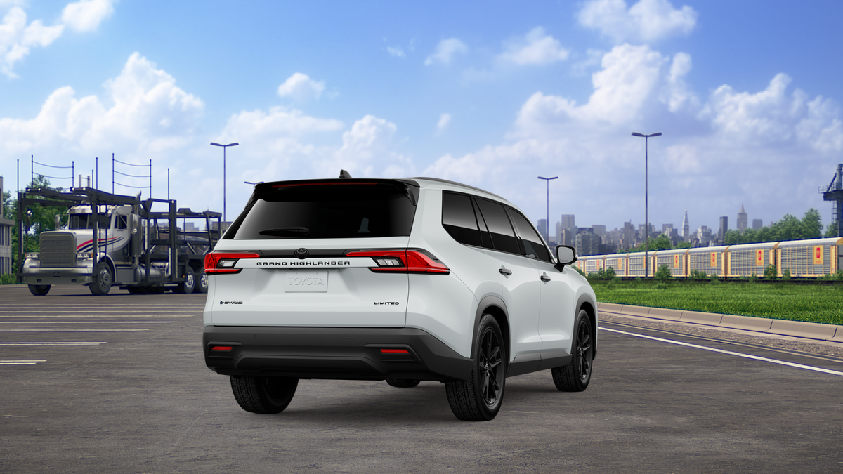 New Wind Chill Pearl [extra cost color] 2026 Toyota Grand