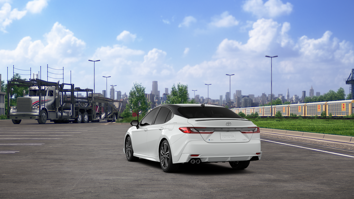 New 2027 Wind Chill Pearl with Midnight Black Metallic roof <sup>1</sup> Toyota  XSE image 9