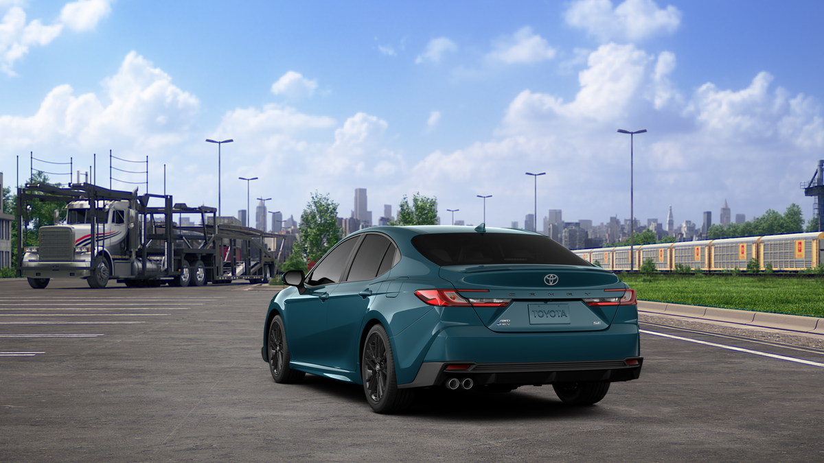 2026 Toyota Camry SE photo 7