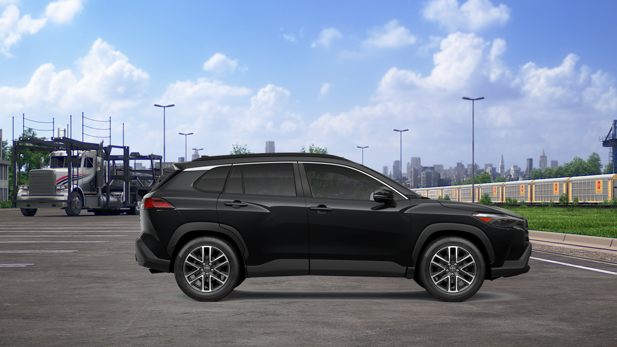2026 Toyota Corolla Cross XLE photo 12