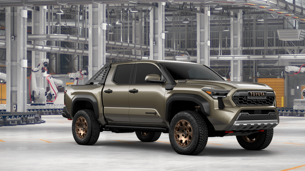 New 2026 Bronze Oxide Toyota Tacoma Trailhunter image 17
