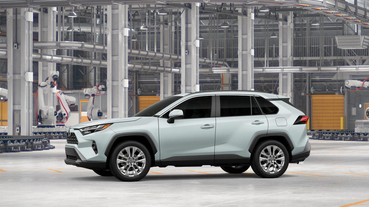 2025 Toyota RAV4 XLE Premium photo 2
