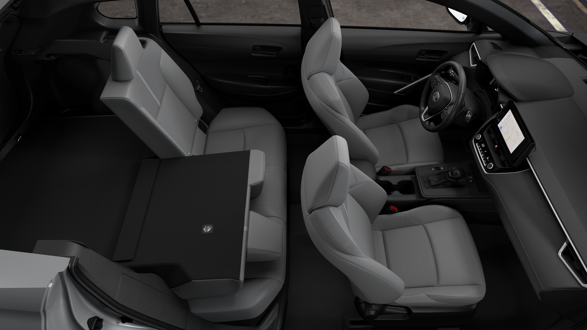 New 2026 Wind Chill Pearl <sup>1</sup> Toyota  SE image 4
