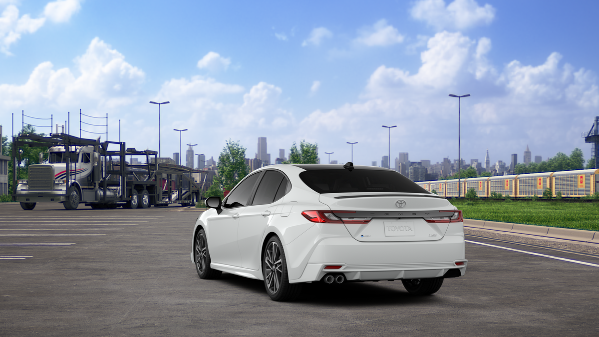 New 2026 Wind Chill Pearl <sup>1</sup> Toyota  XSE image 9