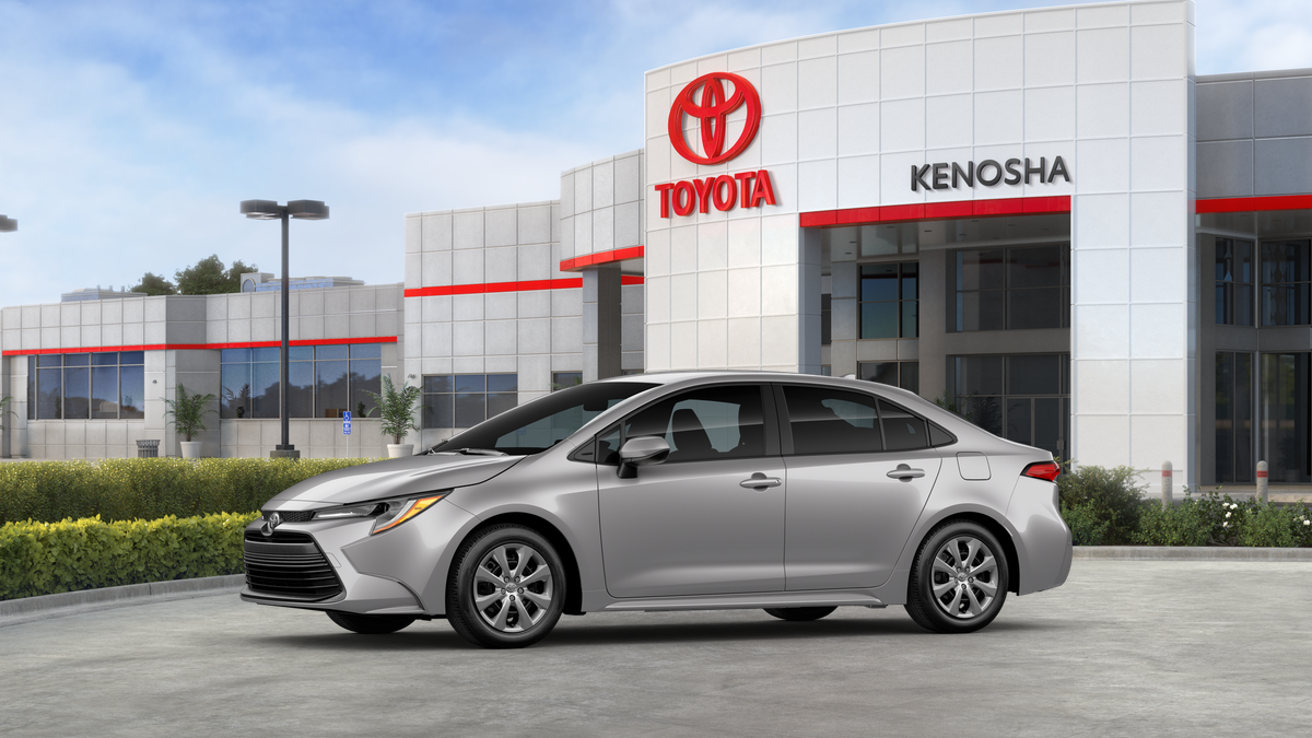 2025 Toyota Corolla LE photo 10