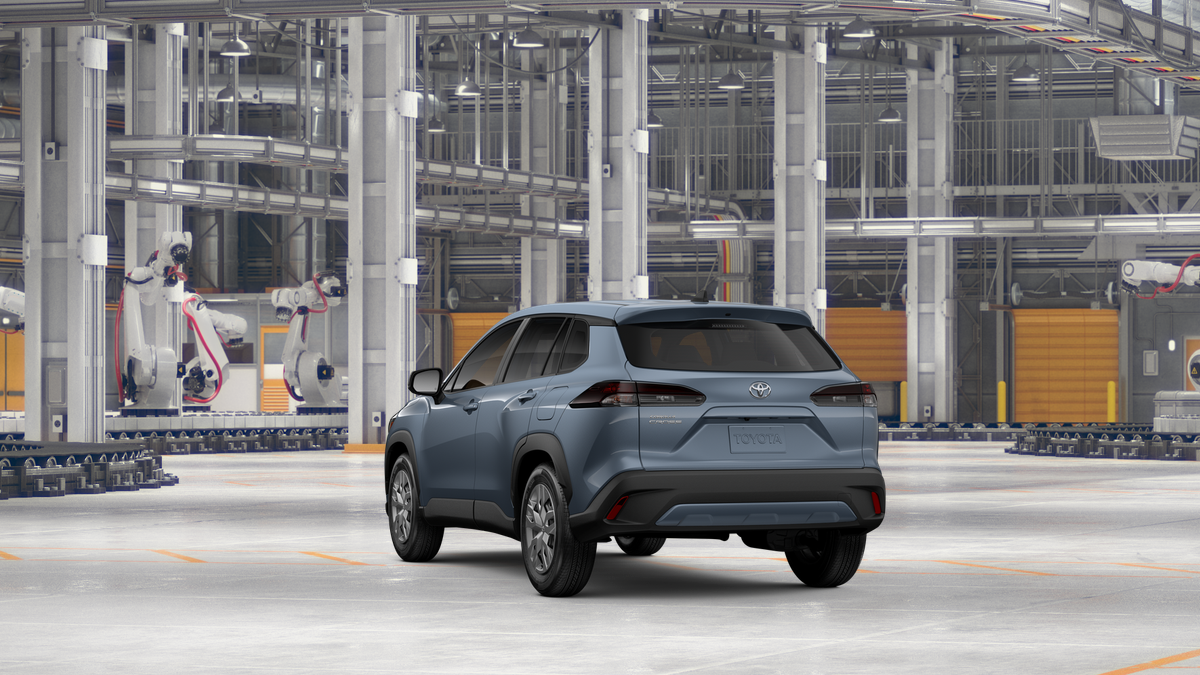 2026 Toyota Corolla Cross L photo 8