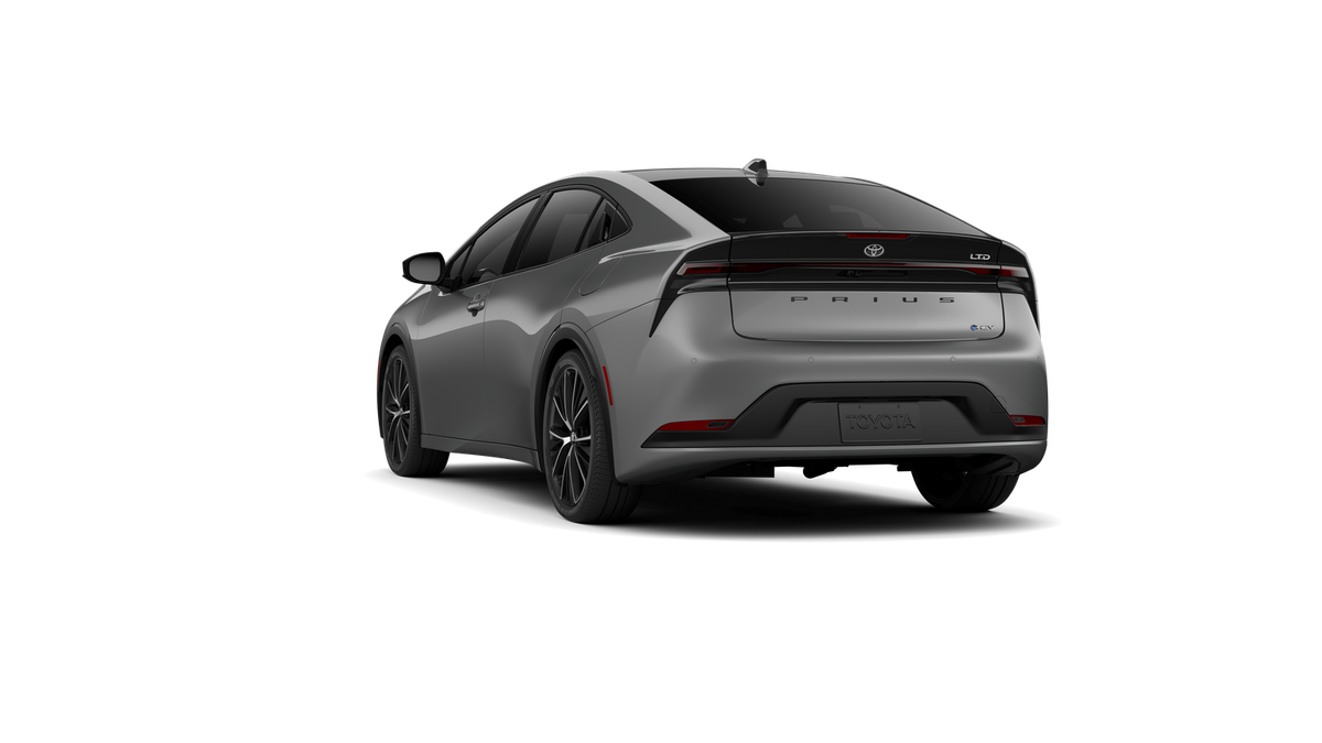 2026 Toyota Prius Limited - Photo 7