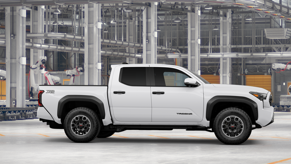 2025 Toyota Tacoma TRD Off-Road Double Cab photo 13