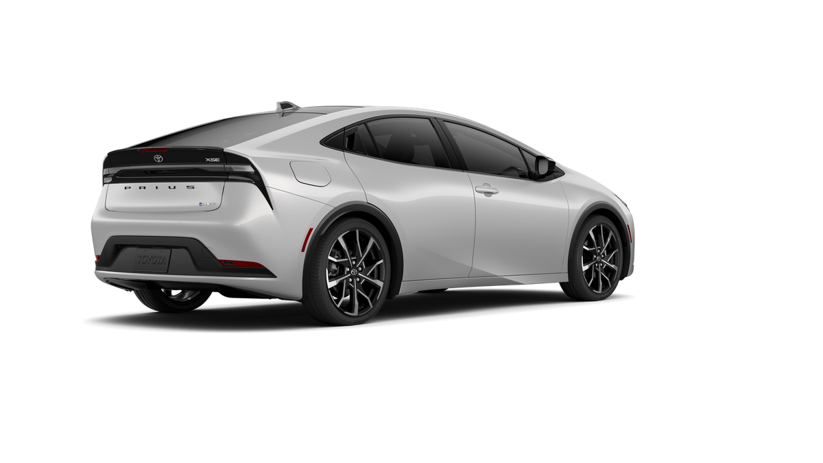 New 2027 Cutting Edge Toyota  XSE image 12