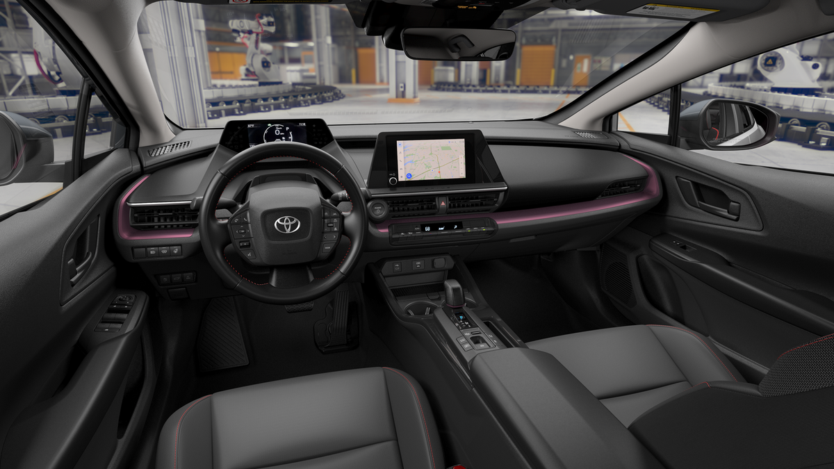 2026 Toyota Prius Plug-in Hybrid SE photo 17