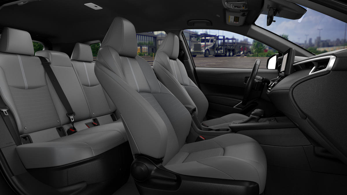 New 2026 Wind Chill Pearl <sup>1</sup> Toyota  SE image 22