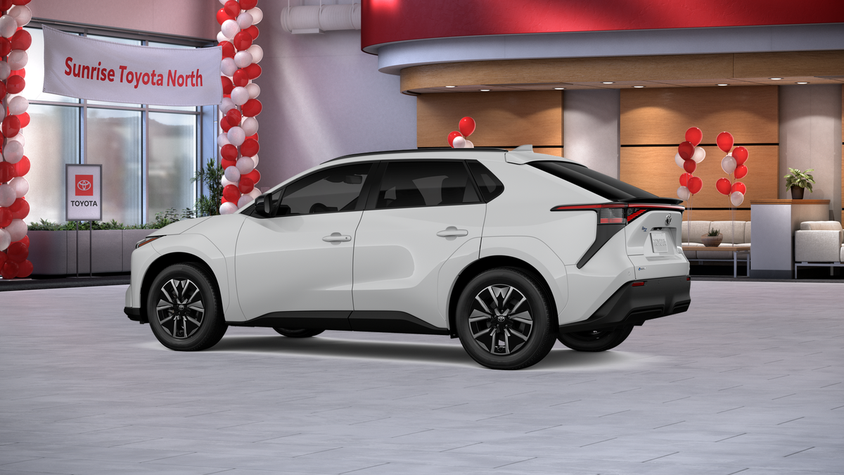 2026 Toyota bZ XLE - Photo 7