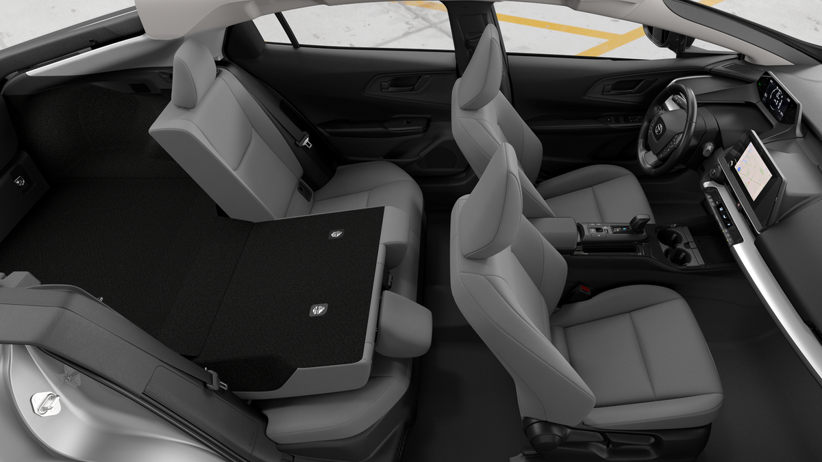 2026 Toyota Prius LE photo 20