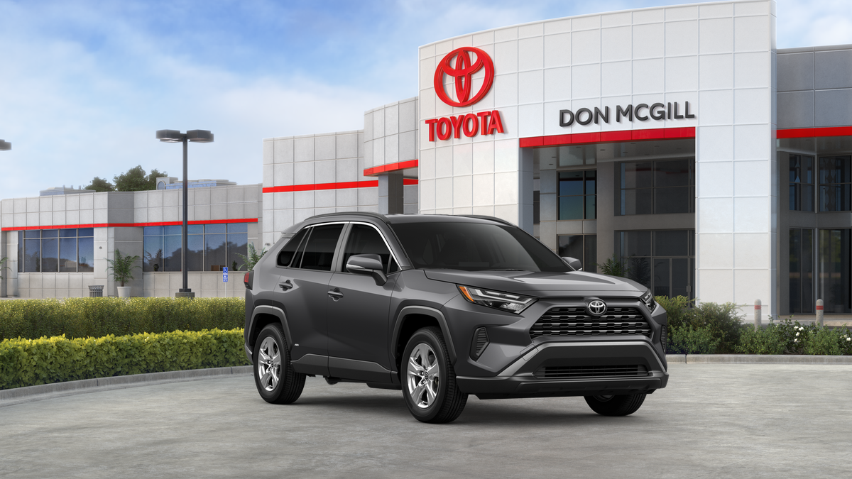 2025 Toyota RAV4 Hybrid XLE photo 8