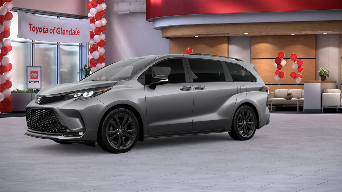 New 2026 Heavy Metal <sup>1</sup> Toyota  XSE image 3