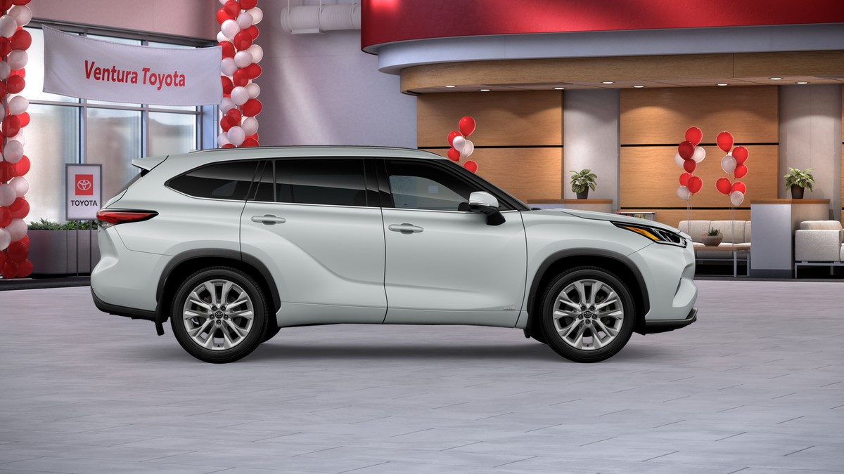 New 2026 Wind Chill Pearl <sup>1</sup> Toyota  Limited image 14