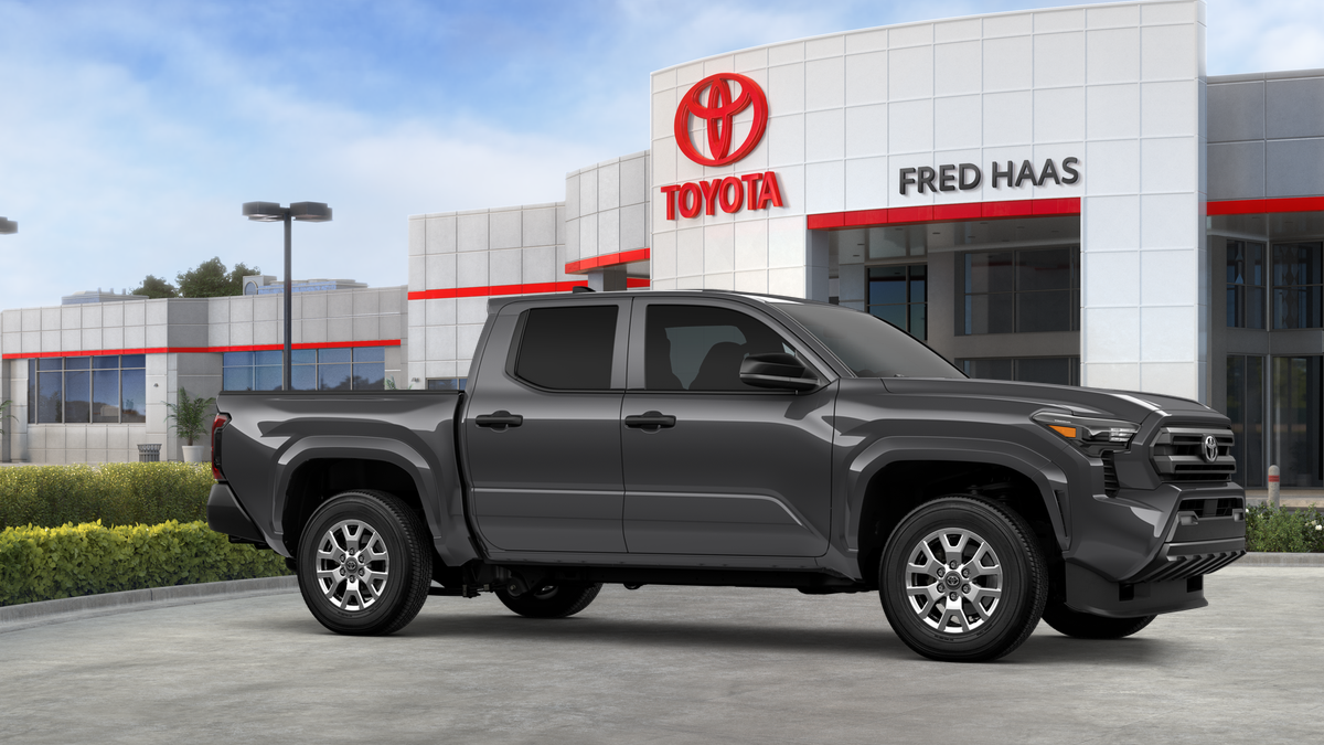 2025 Toyota Tacoma SR Double Cab photo 15