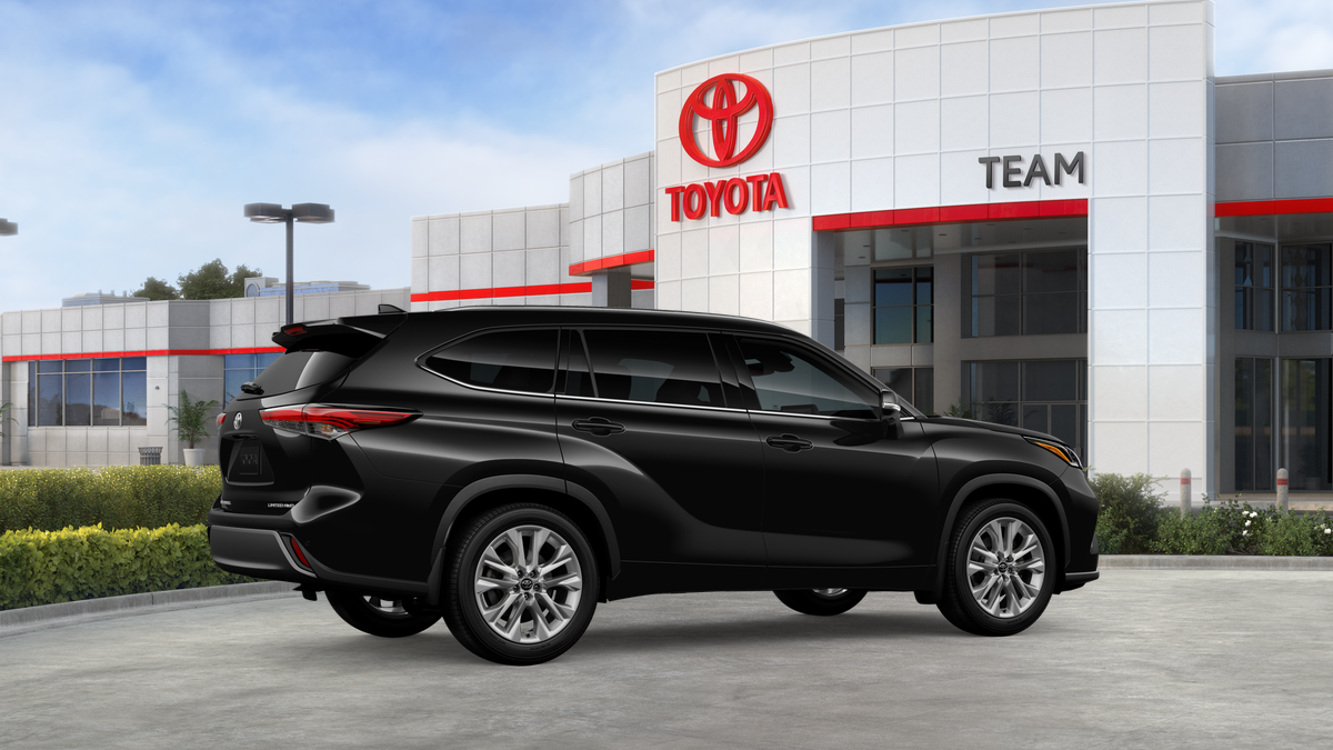 New 2026 Toyota Highlander SUV