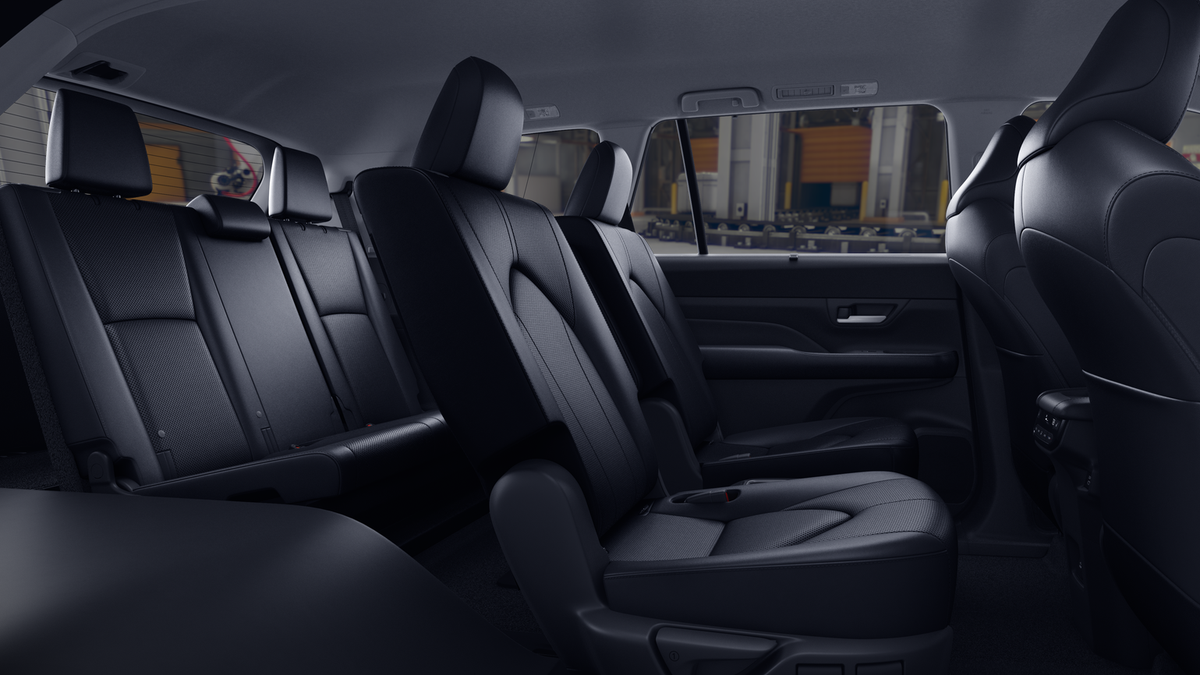 2026 Toyota Highlander Hybrid Limited photo 20