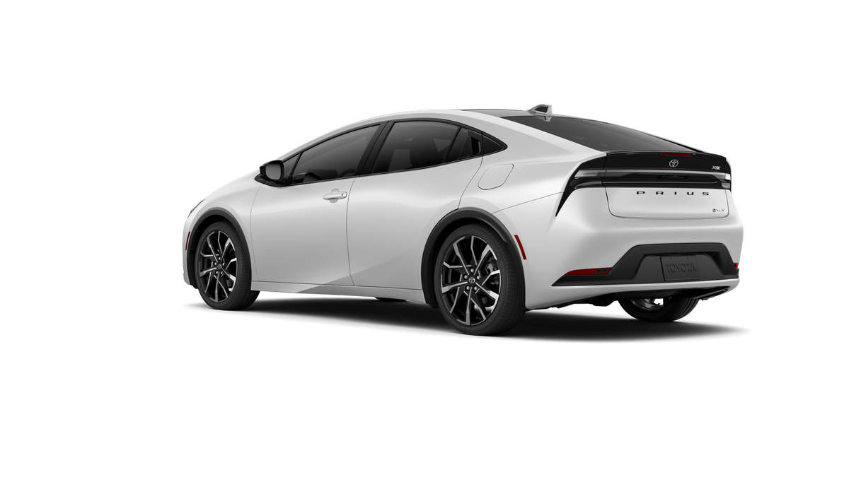 New 2027 Toyota Prius Plug-in Hybrid Sedan