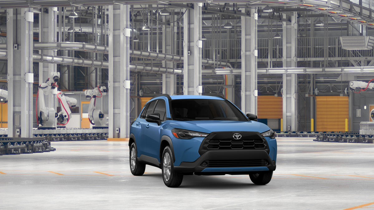 2026 Toyota Corolla Cross LE photo 13
