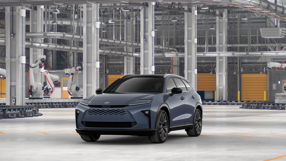 2025 Toyota Crown Signia Limited