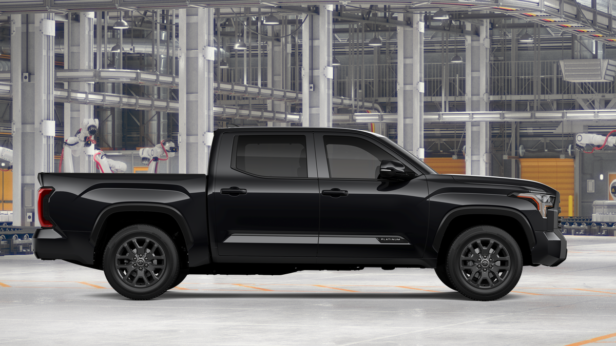 2026 Toyota Tundra Platinum CrewMax photo 14