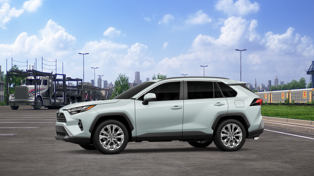 2025 Toyota RAV4 XLE Premium photo 4