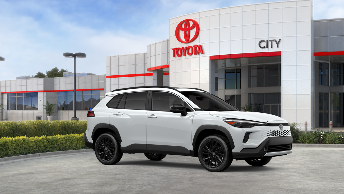 New 2026 Wind Chill Pearl <sup>1</sup> Toyota  XSE image 16