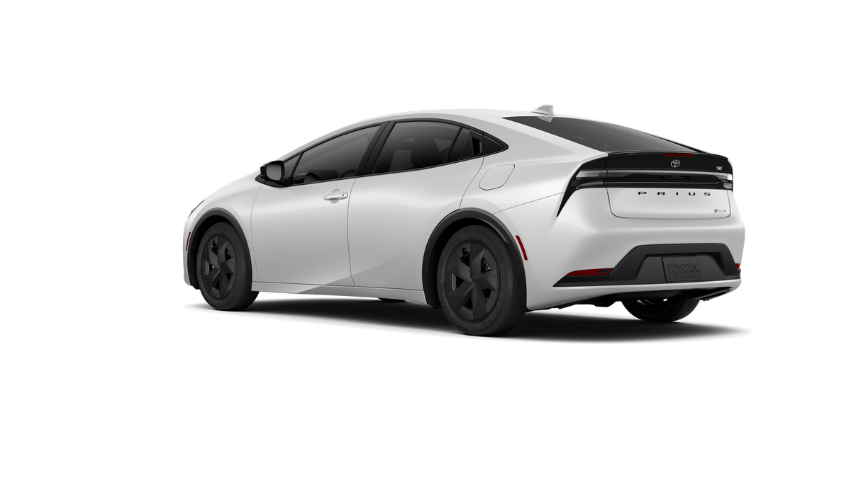 New 2027 Wind Chill Pearl <sup>1</sup> Toyota  SE image 18