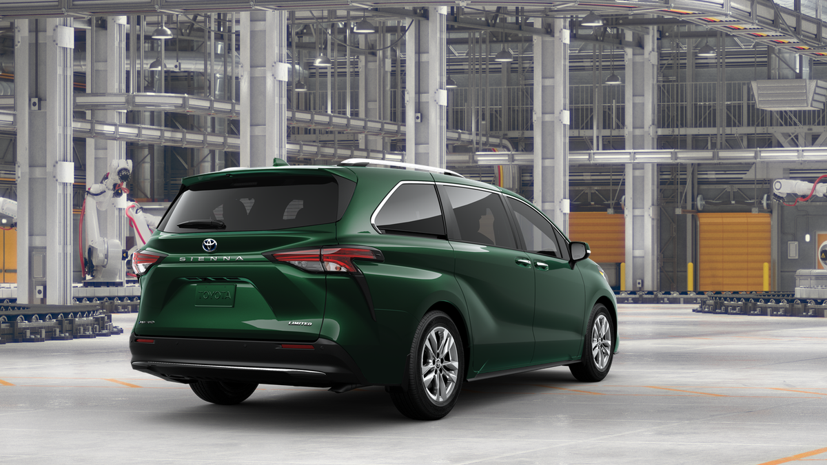 2025 Toyota Sienna Limited photo 11