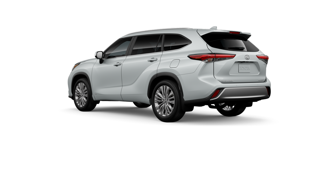 New 2026 Wind Chill Pearl <sup>1</sup> Toyota  Platinum image 8