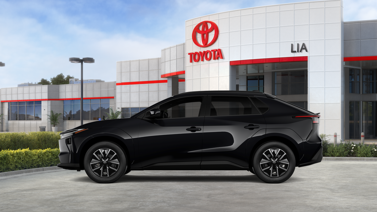 2026 Toyota bZ XLE - Photo 6