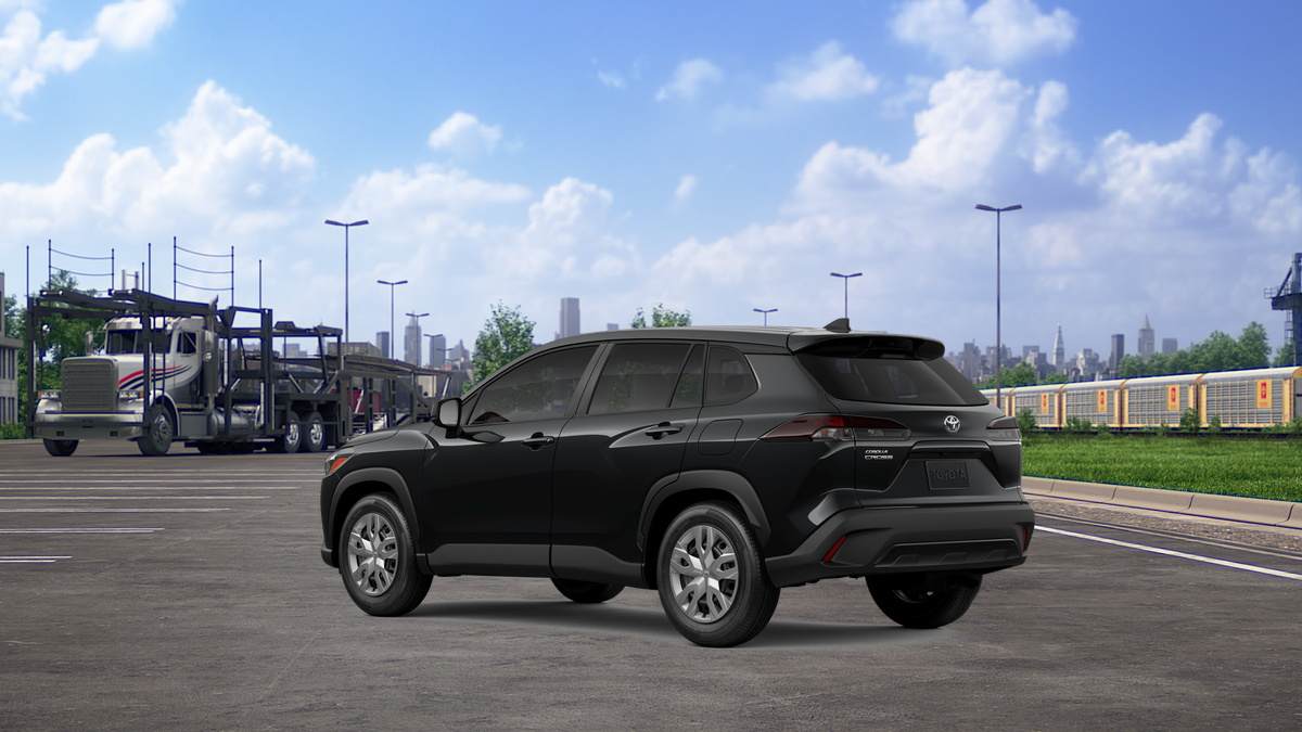 2026 Toyota Corolla Cross L photo 7