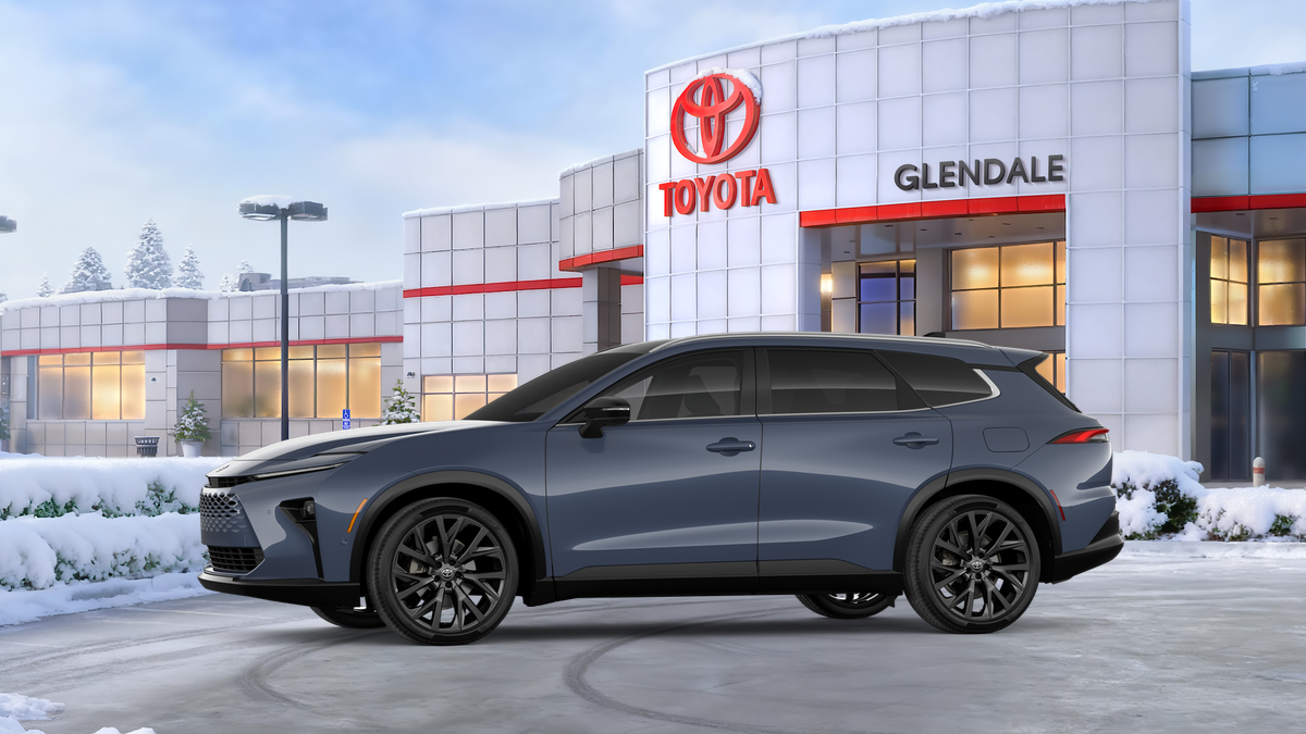 2026 Toyota Crown Signia photo 5