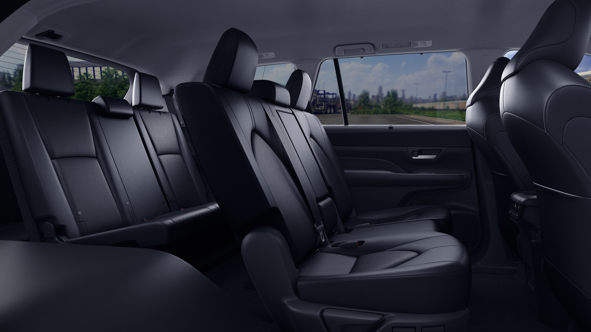 New 2026 Toyota Grand Highlander Hybrid SUV