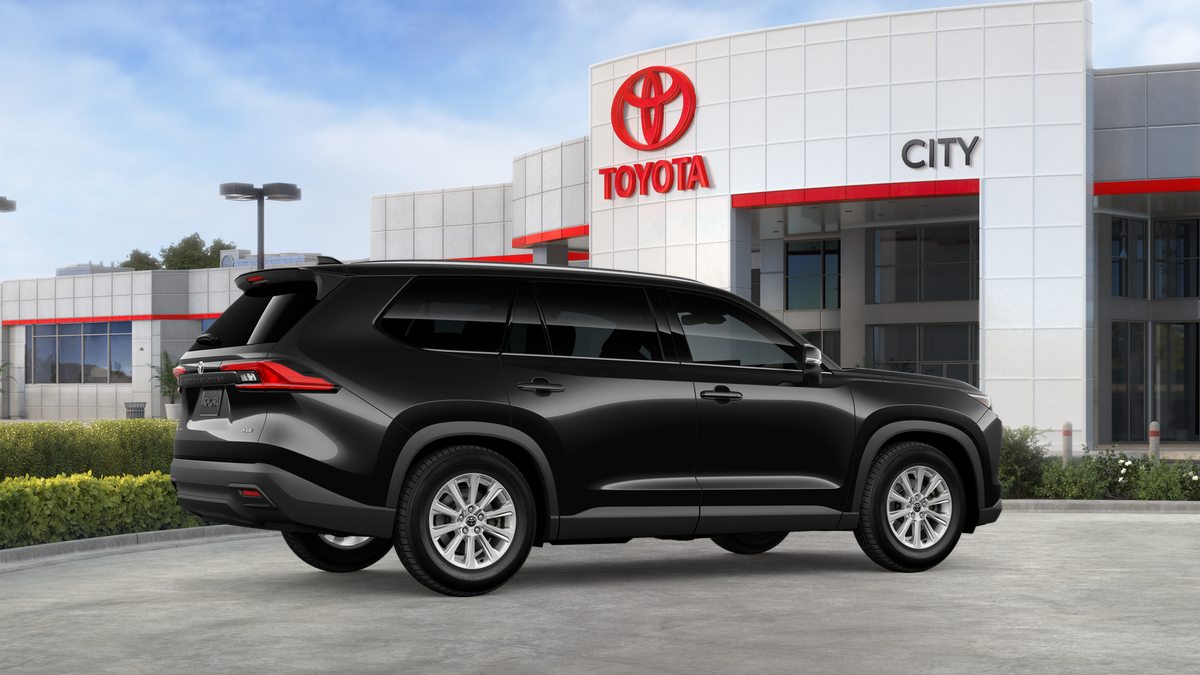 New 2026 Midnight Black Metallic Toyota  XLE image 13