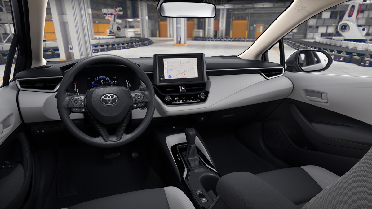 2026 Toyota Corolla LE photo 18