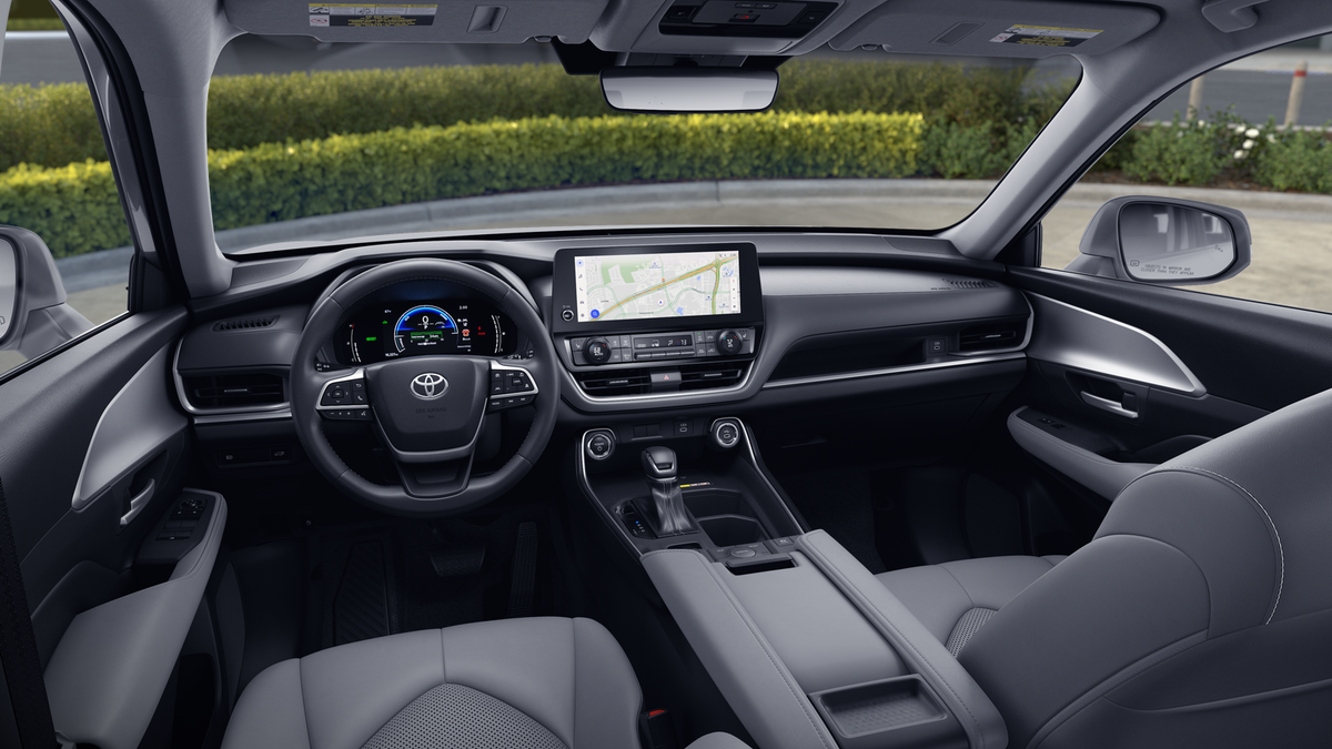 New 2026 Wind Chill Pearl <sup>1</sup> Toyota  XLE image 20
