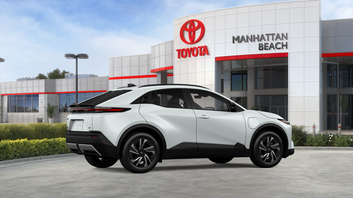 2026 Toyota C-HR SE - Photo 11