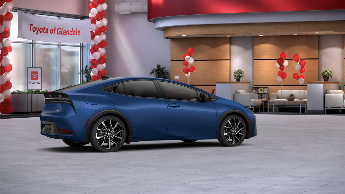 2026 Toyota Prius Plug-in Hybrid XSE Premium - Photo 13