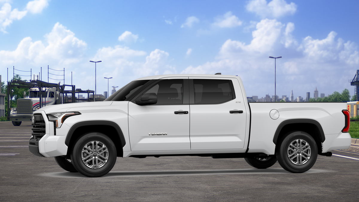 2026 Toyota Tundra SR5 CrewMax photo 3
