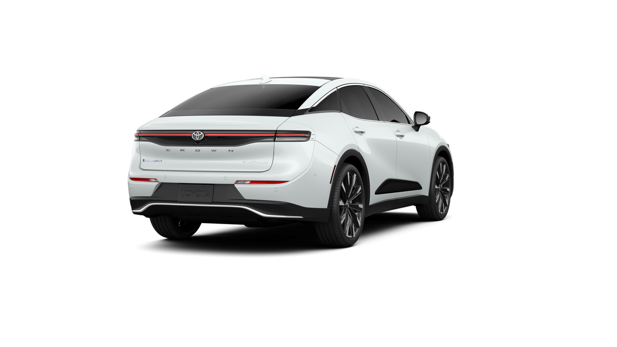 2026 Toyota Crown Platinum photo 10