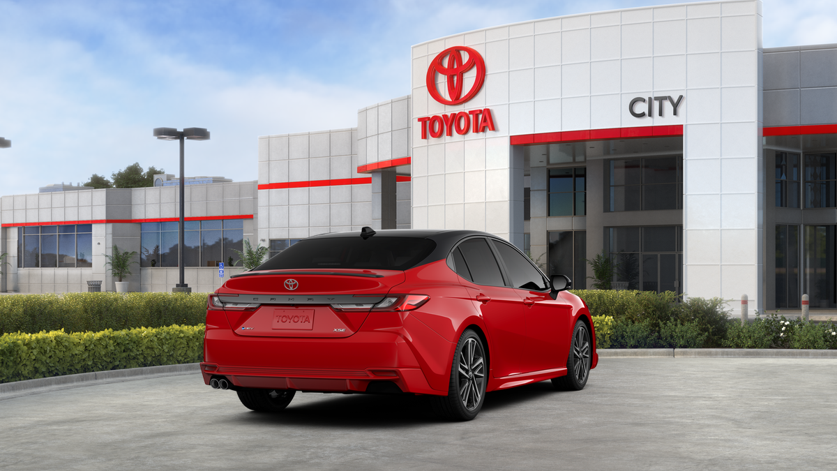 New 2026 Supersonic Red with Midnight Black Metallic roof <sup>1</sup> Toyota  XSE image 38