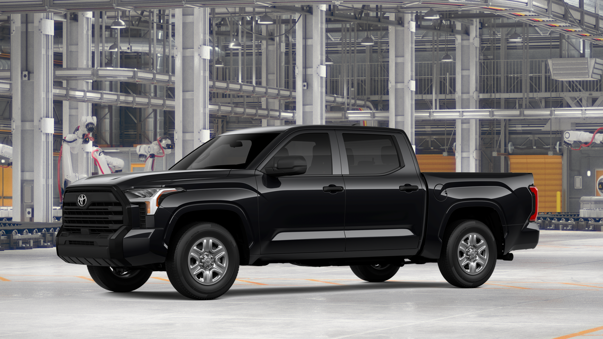 2026 Toyota Tundra SR CrewMax photo 4