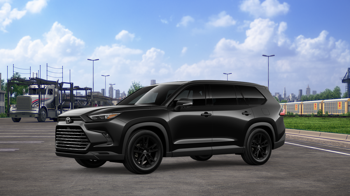 2026 Toyota Highlander Hybrid photo 4